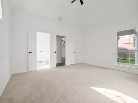 Bedroom - 12604 Beech Tree Ln, Euless, TX 76040 photo 1 of 5