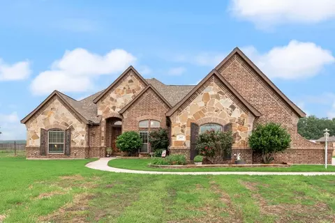 243 Miramar Cir, Weatherford, TX 76085