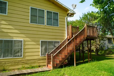Exterior - 109 E 4th St, Keene, TX 76059 photo 4 of 11