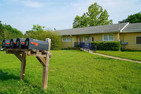 Exterior - 109 E 4th St, Keene, TX 76059 photo 7 of 11