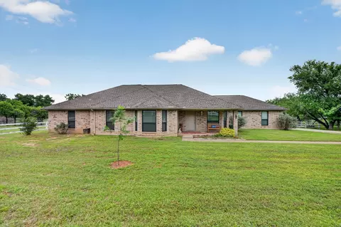 951 Ridgewood Cir, Bartonville, TX 76226