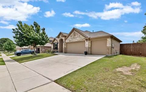 1629 Suncatcher Way, Haslet, TX 76052