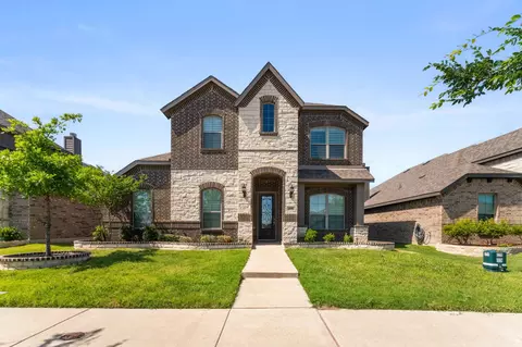 499 Washington Ave, Waxahachie, TX 75165