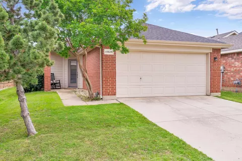 11828 Cottontail Dr, Fort Worth, TX 76244