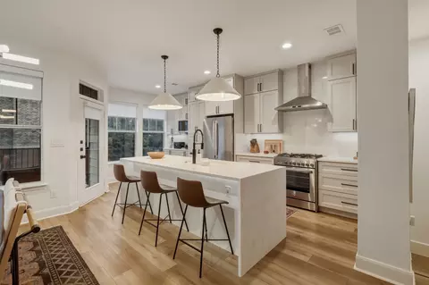4904 Live Oak St #2, Dallas, TX 75206