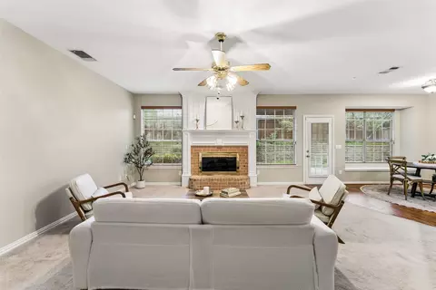 1108 Wedge Hill Rd, Mckinney, TX 75072