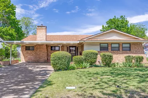 706 Gaylewood Dr, Richardson, TX 75080