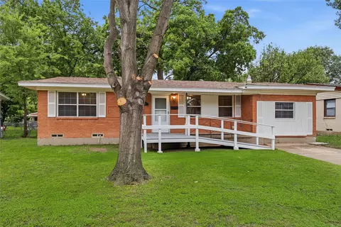 9861 San Lea Dr, Dallas, TX 75228