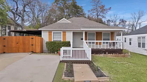 2815 W 8th St, Dallas, TX 75211