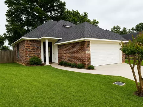 2017 Wild Iris Dr, Bossier City, LA 71112