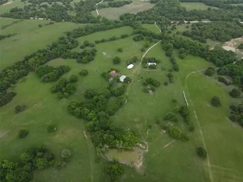 5444 Wellservice Rd, Bowie, TX 76230