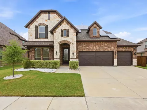 5821 Hightower St, Aubrey, TX 76227