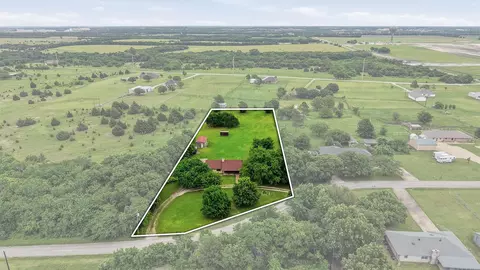2506 Ford Rd, Dorchester, TX 75459