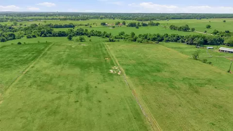 View/Area - 911 Mcvoid Rd, Springtown, TX 76082 photo 4 of 6