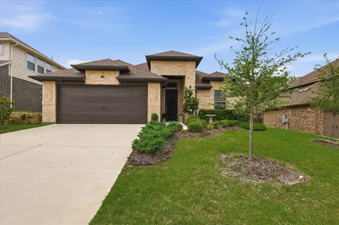 309 Ridge Dr, Justin, TX 76247