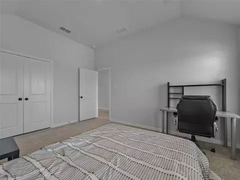 Bedroom - 11104 Aspen Leaf Dr, Argyle, TX 76226 photo 3 of 6