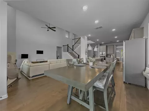 Dining - 11104 Aspen Leaf Dr, Argyle, TX 76226 photo 4 of 5