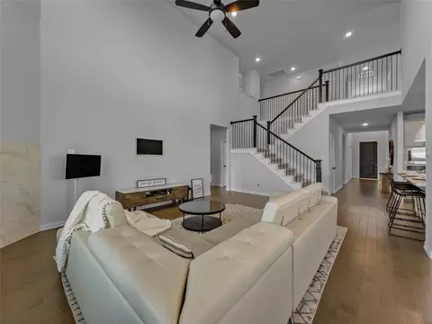 Living - 11104 Aspen Leaf Dr, Argyle, TX 76226 photo 2 of 4
