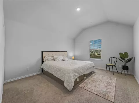 Bedroom - 11104 Aspen Leaf Dr, Argyle, TX 76226 photo 6 of 6