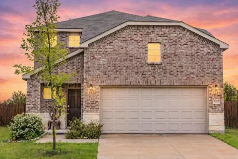 2063 Henrietta Dr, Forney, TX 75126