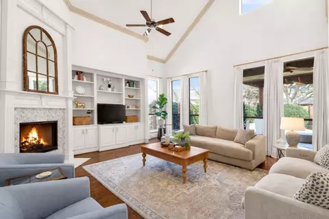 1020 Crystal Falls Dr, Prosper, TX 75078