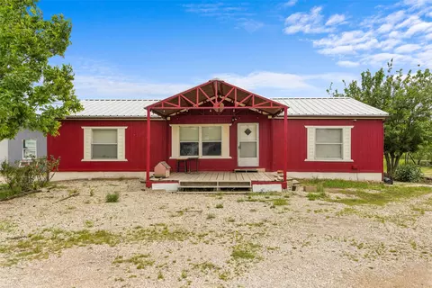 2412 Luisa Ln, Alvarado, TX 76009