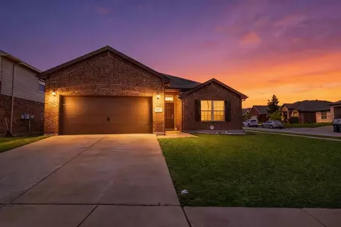 441 Brasenose St, Crowley, TX 76036