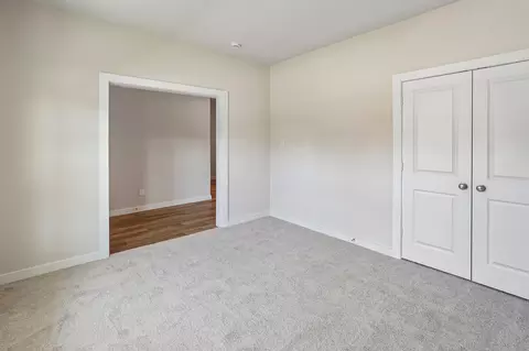 Bedroom - 372 Declan St, Springtown, TX 76082 photo 3 of 12