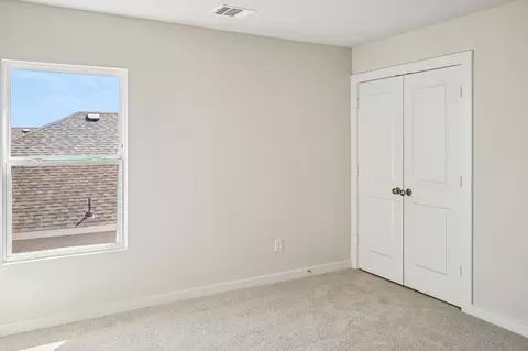 Bedroom - 372 Declan St, Springtown, TX 76082 photo 9 of 12