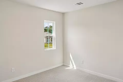 Bedroom - 372 Declan St, Springtown, TX 76082 photo 6 of 12