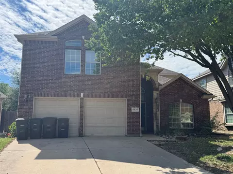 11633 Wild Pear Ln, Fort Worth, TX 76244