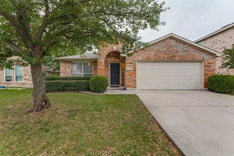 10449 Winding Passage Way, Fort Worth, TX 76131