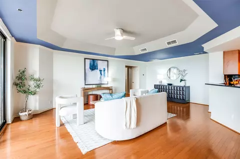 5909 Luther Ln #2104, Dallas, TX 75225
