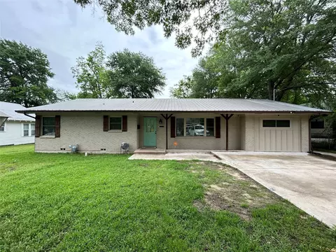 110 Goodman St, Sulphur Springs, TX 75482