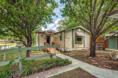 2538 Whiterock Rd, Denton, TX 76208