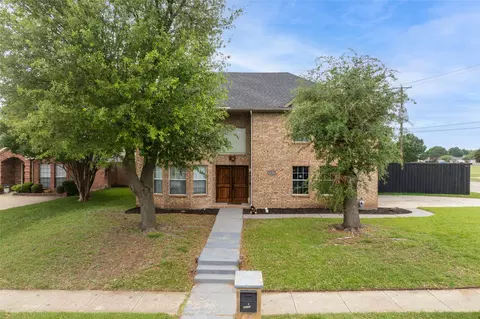 2213 Deep Valley Dr, Mckinney, TX 75071