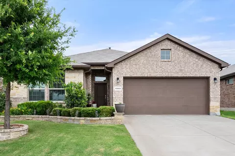 15860 Farringdon St, Northlake, TX 76247