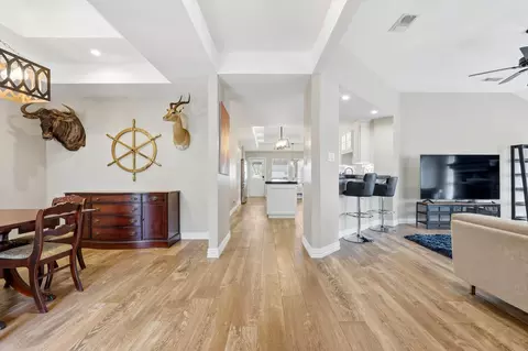 Entry Way - 1810 Apache Trl, Mesquite, TX 75149 photo 1 of 3