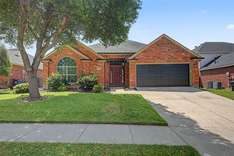 1020 Wagon Trail Dr, Little Elm, TX 75068