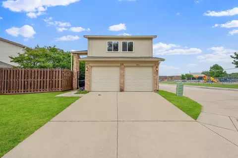 2671 Via Del Mar, Carrollton, TX 75006