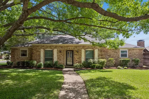 2218 Acacia St, Richardson, TX 75082