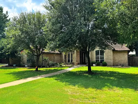 3722 Cove Timber Ave, Granbury, TX 76049