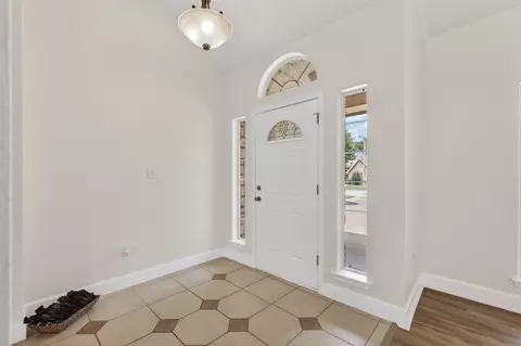 3325 Silver Oaks Dr, Abilene, TX 79606