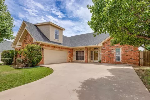 3325 Silver Oaks Dr, Abilene, TX 79606