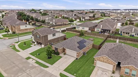 1628 Trace Dr, Aubrey, TX 76227