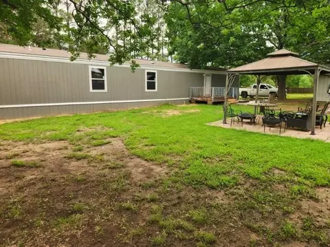 77 Rayburn Dr, Gordonville, TX 76245