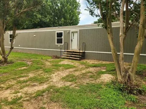 77 Rayburn Dr, Gordonville, TX 76245