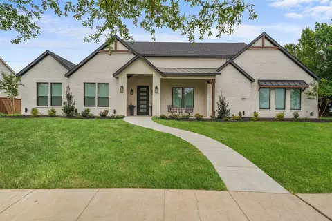 1002 Devonshire Dr N, Forney, TX 75126
