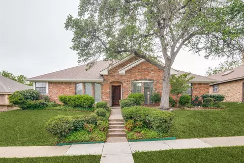 4913 Portola Dr, Garland, TX 75043