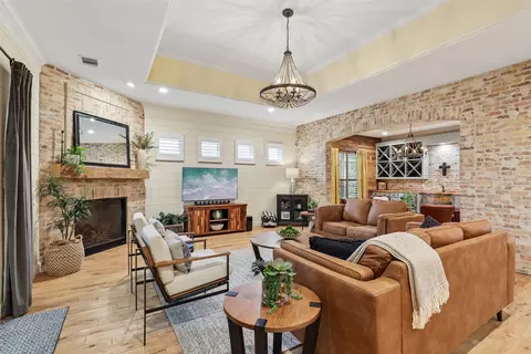 1020 Ivy Ln, Rockwall, TX 75087